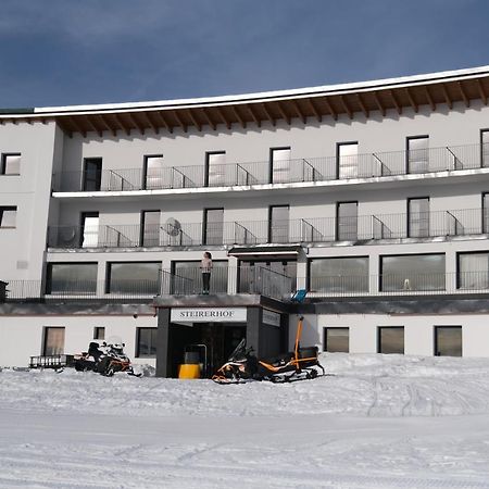 Alpenhotel Steirerhof Tauplitzalm Buitenkant foto